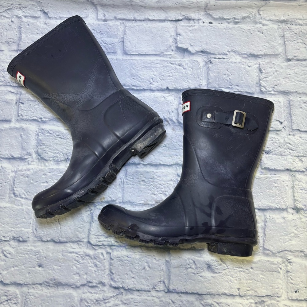 Hunter Women's Original Short Boot Navy Womens 7 Mens 6 Rain Boots Waterproof - Picture 8 of 11